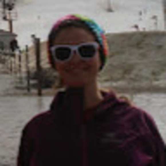 Meet your Posher, Libby - Picture 1 of 1